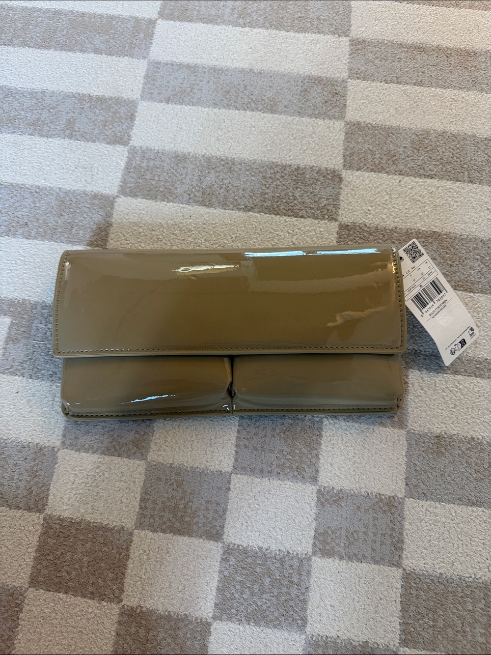 Mango Olive Patent Fold-Over Clutch